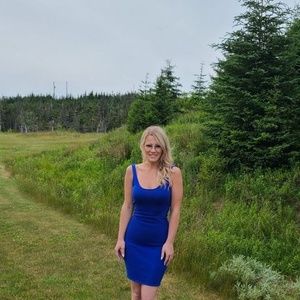 Meet your Posher, Candace